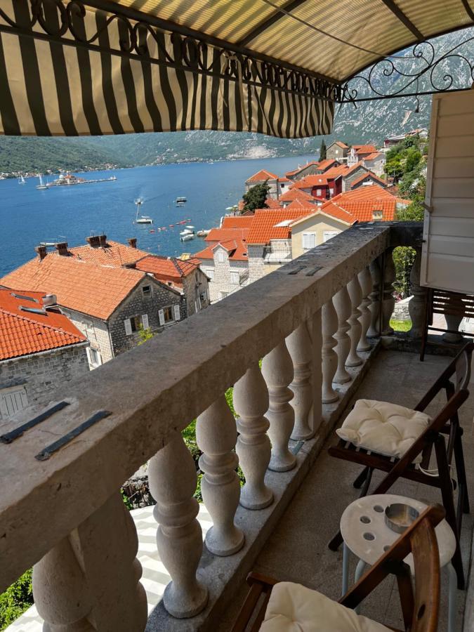 Gudelj Apartments Perast Luaran gambar